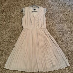 Banana Republic dress 👗